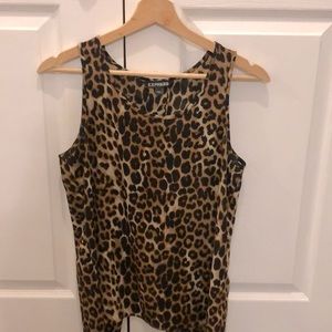 Express split back tank top